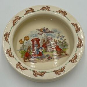 Royal Doulton “Bunnykins” 1984 Bowl